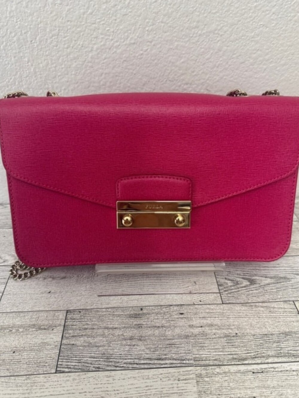 Furla Pink Leather Chain Shoulder Bag
